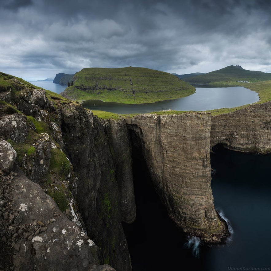 https://iceland-photo-tours.com/trips-and-experiences/international-workshops/kamchatka-photo-tour-in-the-land-of-the-giants